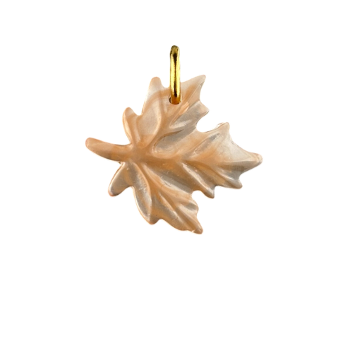 Charm feuille d'érable boucle dorée